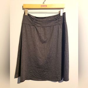 Tranquility Colorado Clothing - Black & Gray a-line skirt, size Medium